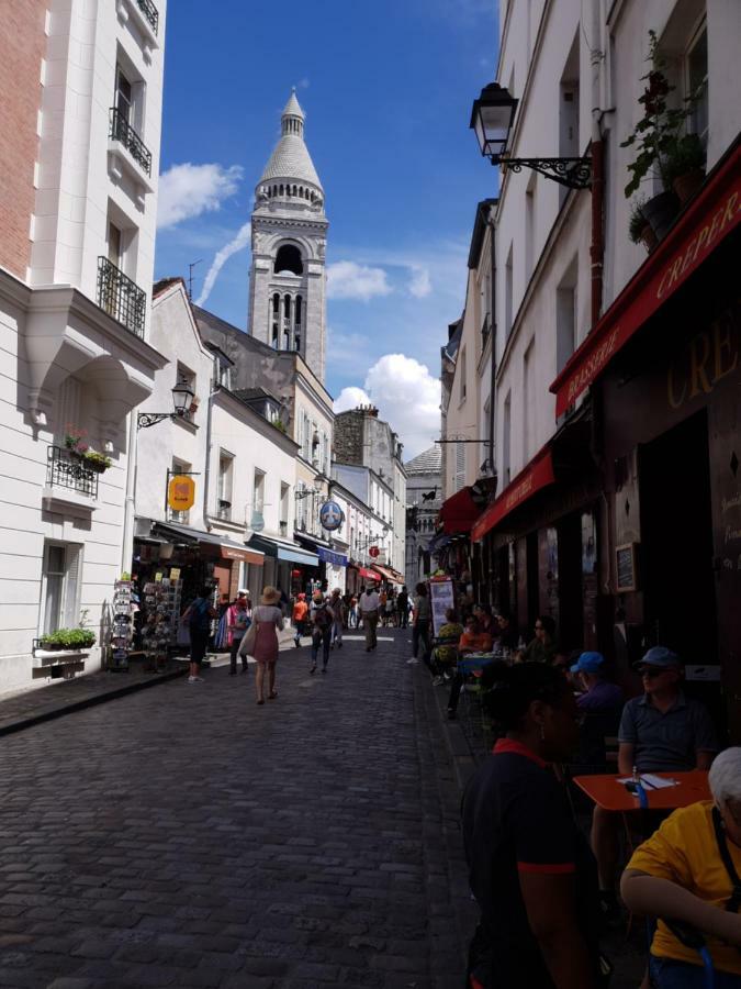 The Heart Of Montmartre Apartment Paris